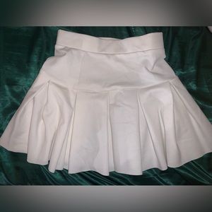 Princess polly-Lioness-White skirt